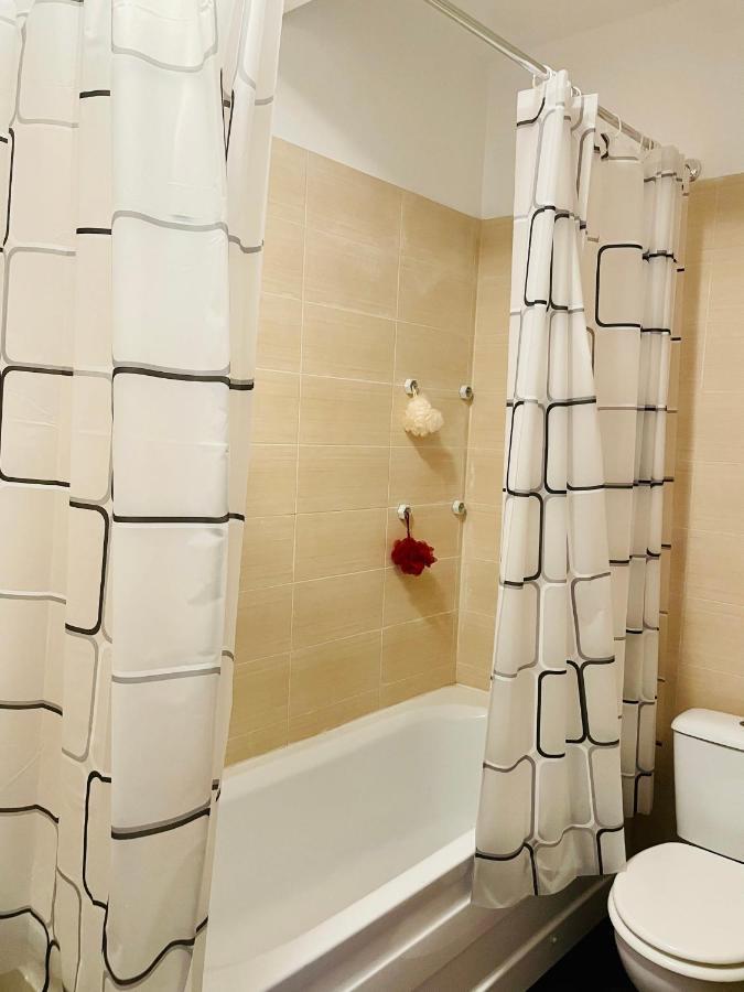 Dream Sury Apartment - Metrou Leonida, Spital Obregia Bucureşti Exterior foto